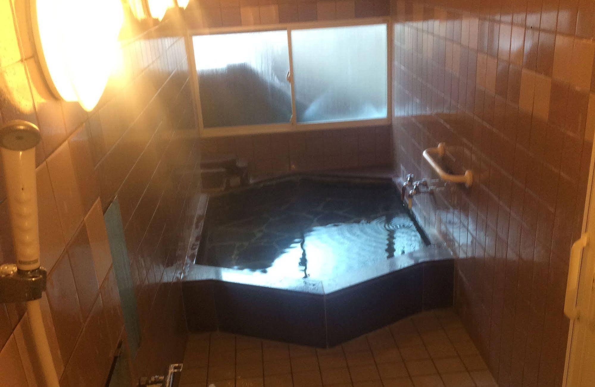 Ryokan Meiryu Наґоя Екстер'єр фото