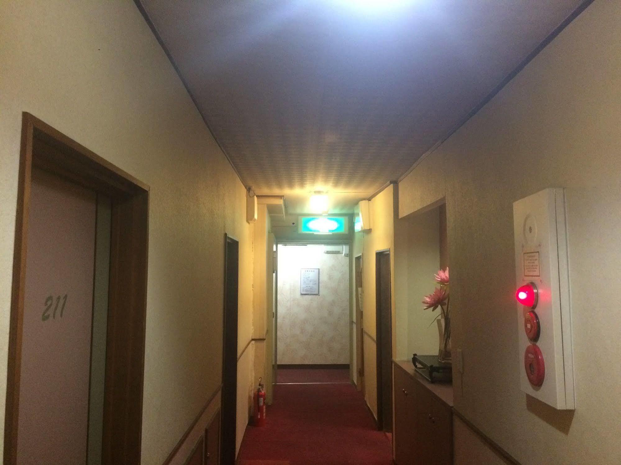 Ryokan Meiryu Наґоя Екстер'єр фото